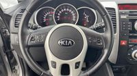 Kia Venga 1.4 CVVT 90ch Active — photo 12