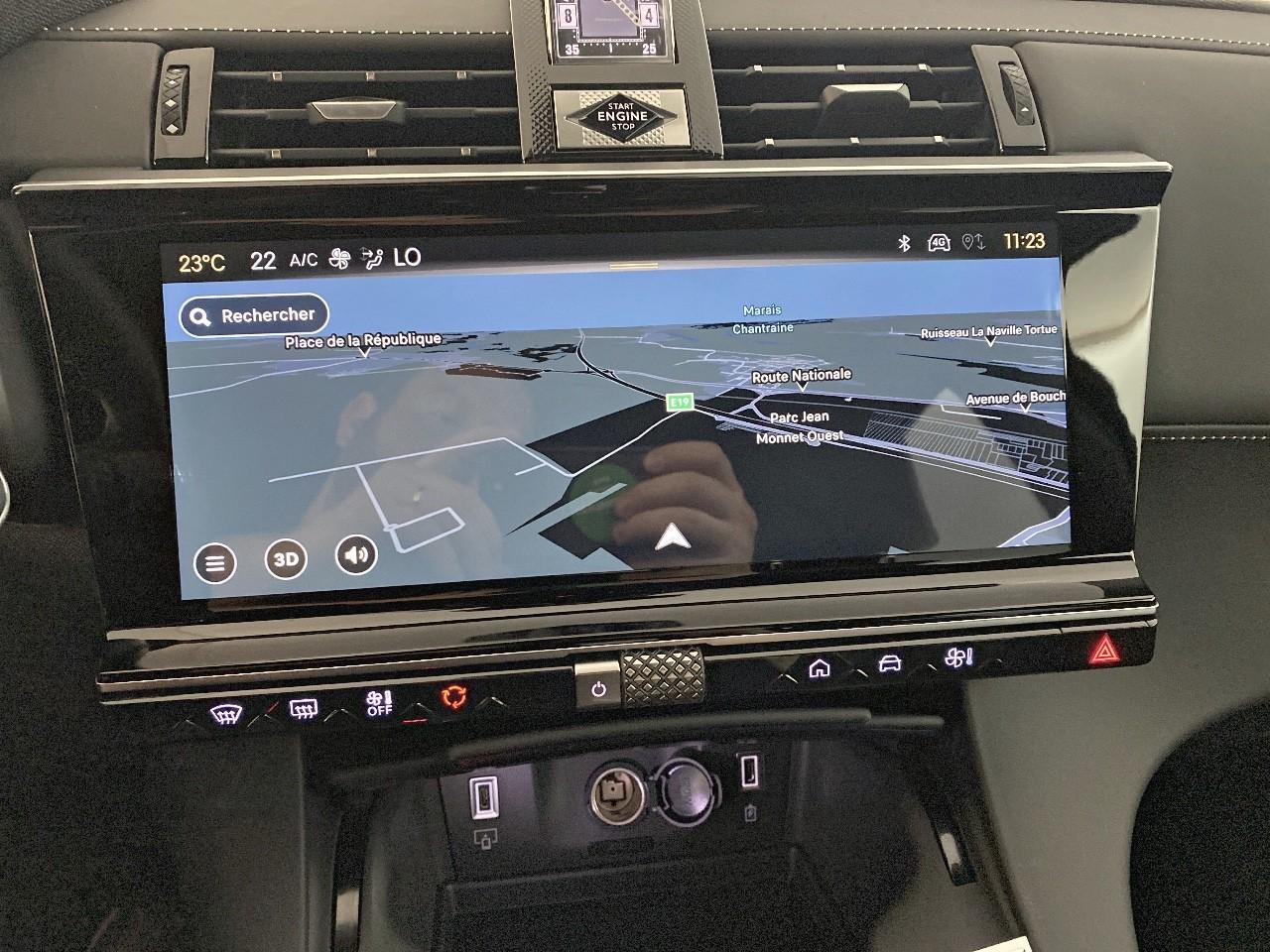 Ds Ds 7 crossback bluehdi 130 eat8 etoile — photo 14