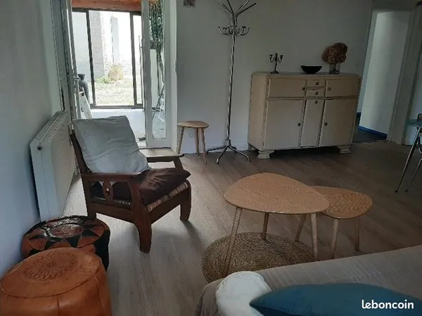 Chambres meublées à louer en colocation- Lycée de Narcé - Période B - 140 /semaine