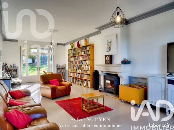 Maison 12 pièces 486 m²