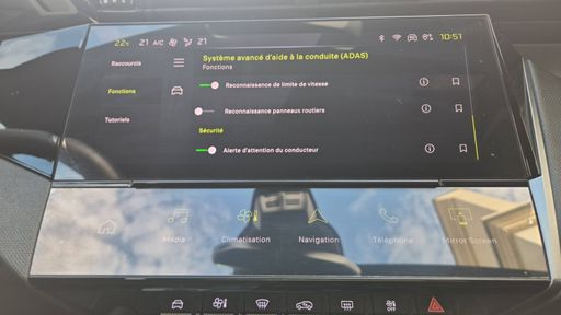 Peugeot 408 1.6 THP 225 Hybrid e-EAT8 - GT – 2022 – 58085 km – Hybride rechargeable – Boîte Automatique — photo 14