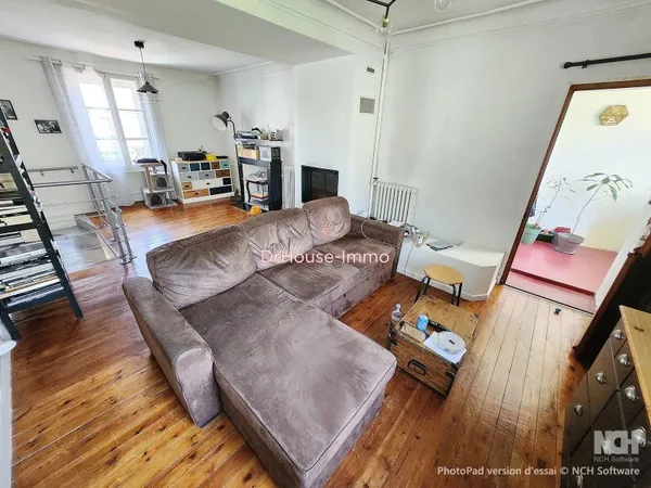 111M², BELLES PIECES DE VIE, GARAGE, PLEINE DE CHARMES !