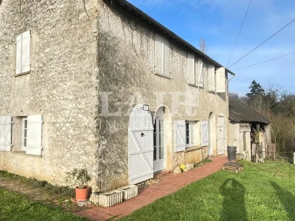 Ensemble immobilier avec dépendances et accès rivière à Assé-Le-Boisne 12 pièce(s) 246 m2