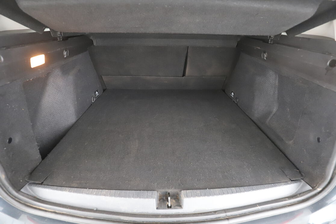 Dacia Duster 1.5 dCi Prestige 4x4 — photo 16