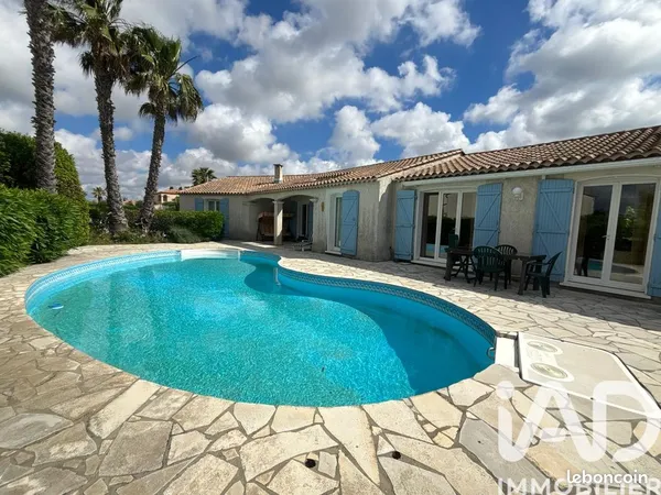 Propriété 6 pièces 198 m²