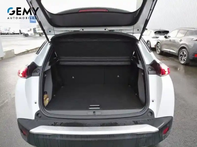 Peugeot 2008 puretech 100 s&amp;s bvm6 — photo 6