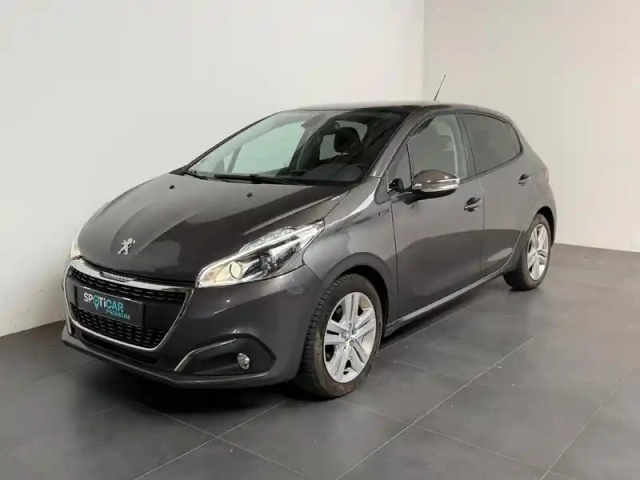 Peugeot 208 1.2 110 s&amp;s 5p clim camera régulateur bluetooth