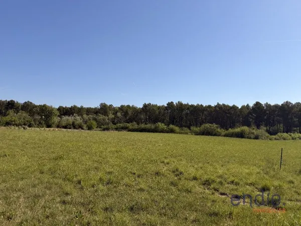 Terrain constructible 2633 m²