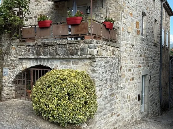 Maison 3 pièces 132 m²