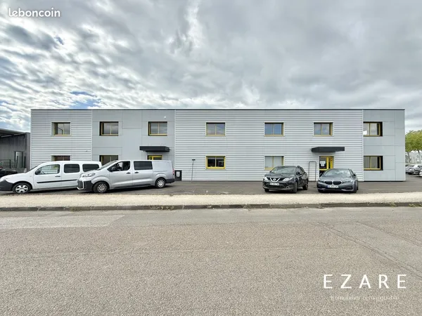 Local 851 m² Quetigny