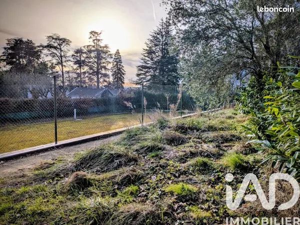 Terrain 806 m² Saint-Didier-au-Mont-d'Or