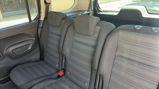 Opel Combo Life 1.2 Turbo 110 - Enjoy – 2019 – 80478 km – Essence – Boîte Manuelle — photo 34