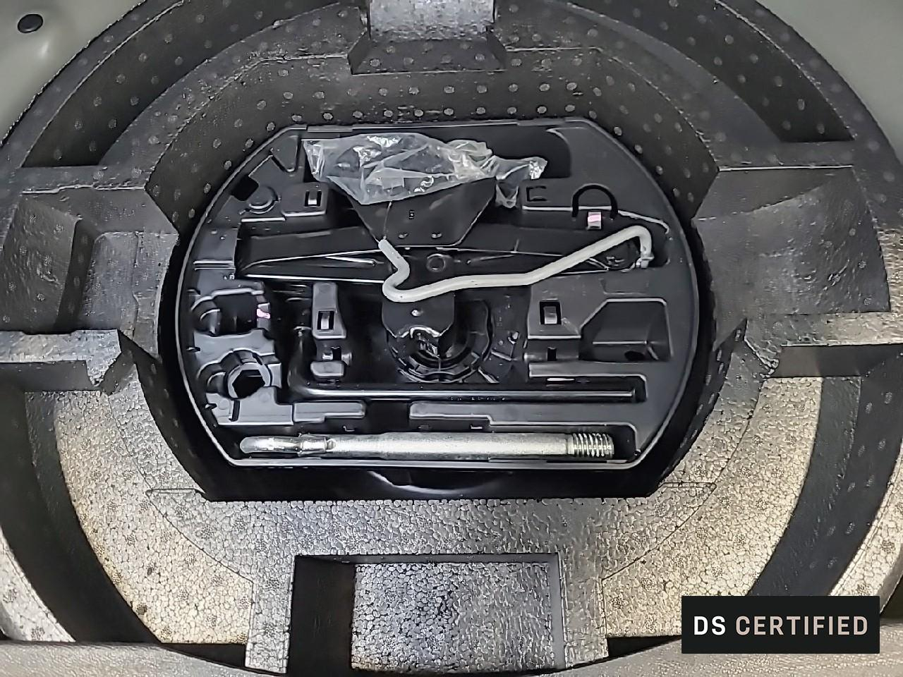 Ds Ds 3 hybride 136 e-dct6 etoile — photo 17