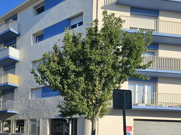 LES SABLES D OLONNE Centre-ville 2 pièces 51 m2 avec balco