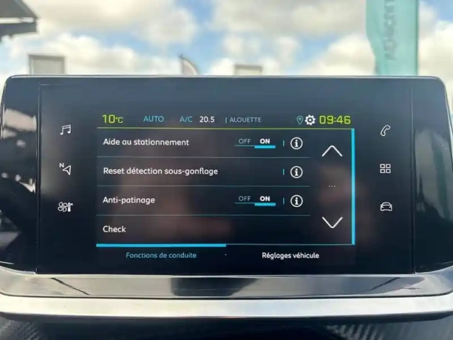 Peugeot 208 electrique 50 kwh 136ch — photo 15
