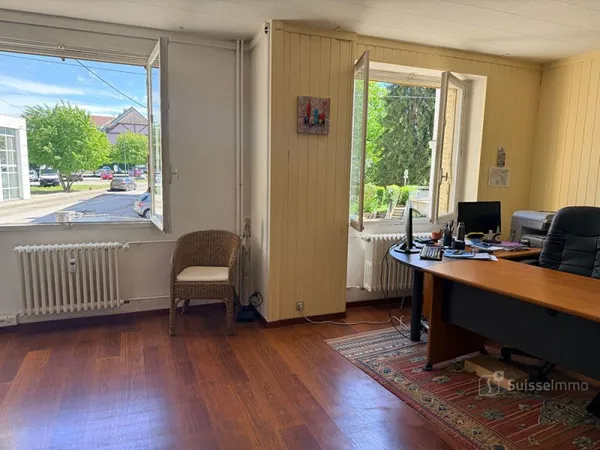 Appartement Lons Le Saunier 158.08 m2
