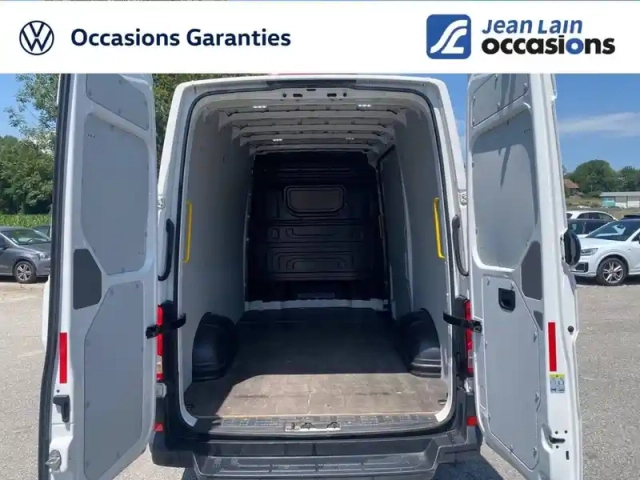 Volkswagen Crafter van 35 l4h3 2.0 tdi 140 ch bva — photo 14