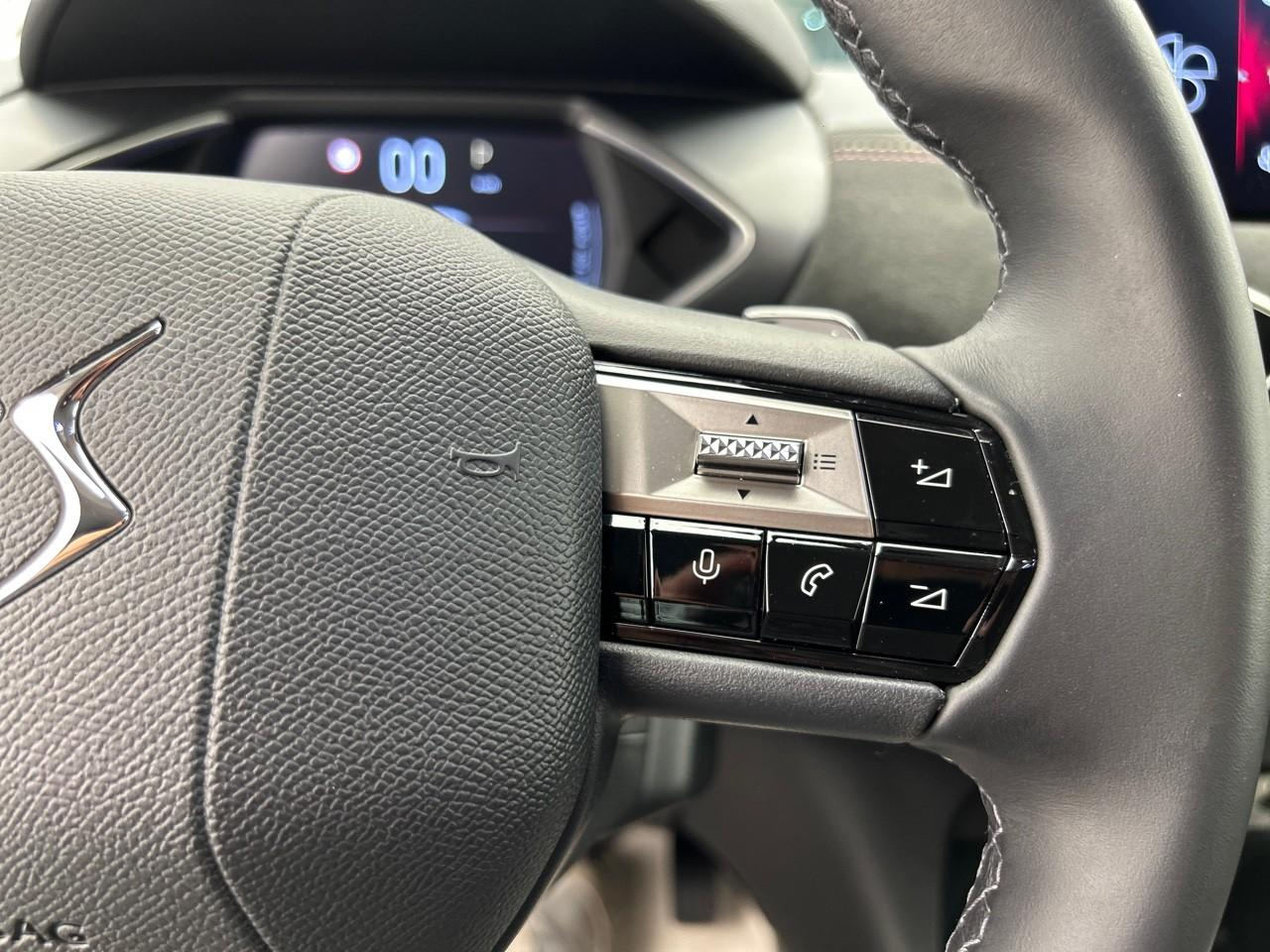 Ds Ds 3 hybride 136 e-dct6 edition france — photo 25