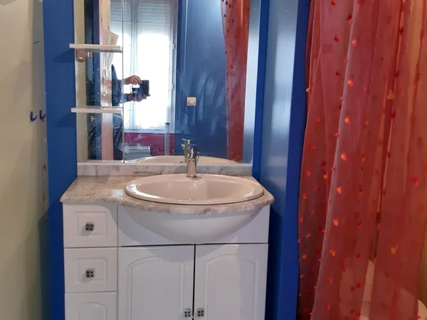 Propose en "CO-LIVING locatif" un espace privatif de 20m² sur Argenteuil bas coteaux
