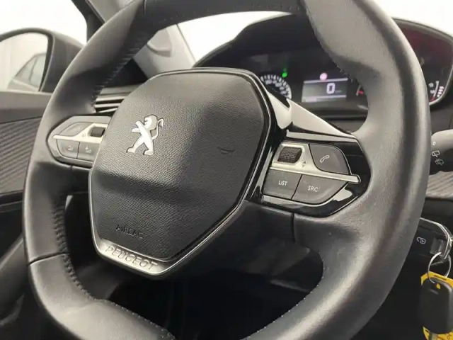 Peugeot 2008 puretech 100 s&amp;s bvm6 — photo 61