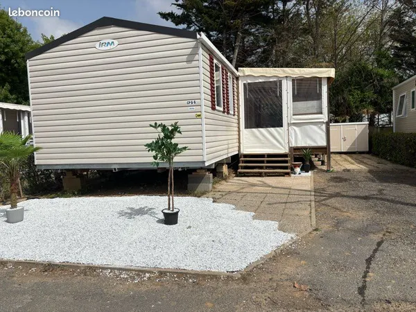 Logement atypique Vente Vias 4p 42m² 44000€