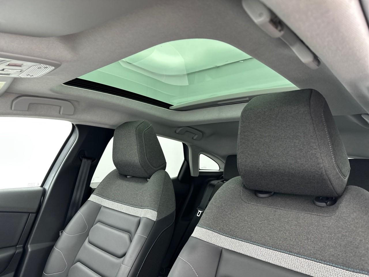 Citroën C4 puretech 130 s&s eat8 shine pack — photo 34