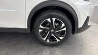 Peugeot 2008 1.2 PureTech 130ch S&S GT EAT8 — photo 20