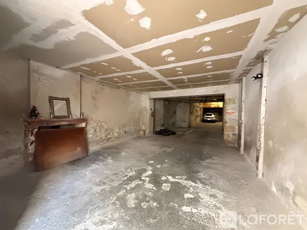 Immeuble 3 pièces 81 m²