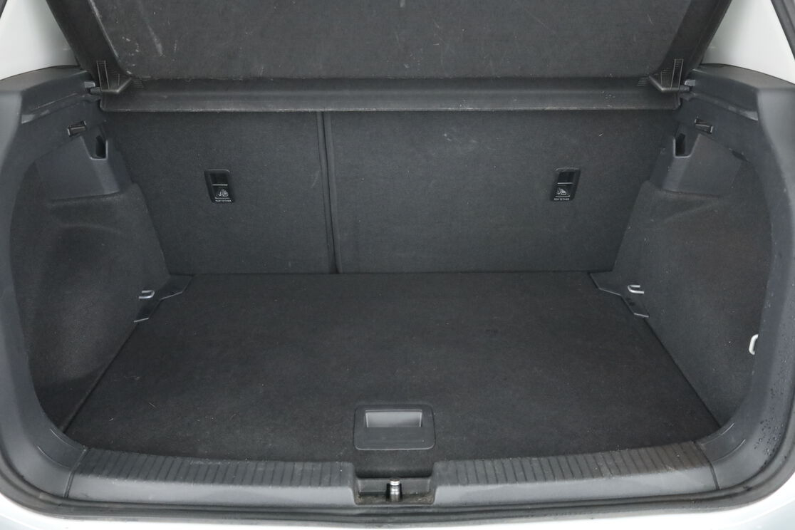 Volkswagen T-Cross 1.0 TSI Life Tech DSG7 — photo 16