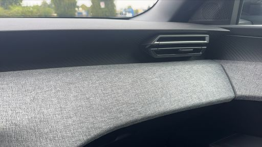 Peugeot 3008 1.2 Hybrid 136 e-DSC6 - Allure – 2025 – 8716 km – Hybride essence – Boîte Automatique — photo 21