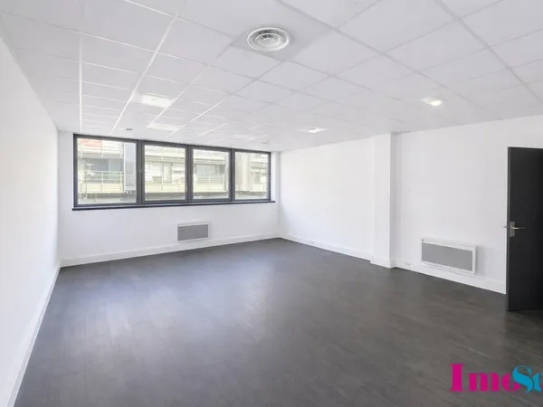 BUREAUX à LOUER