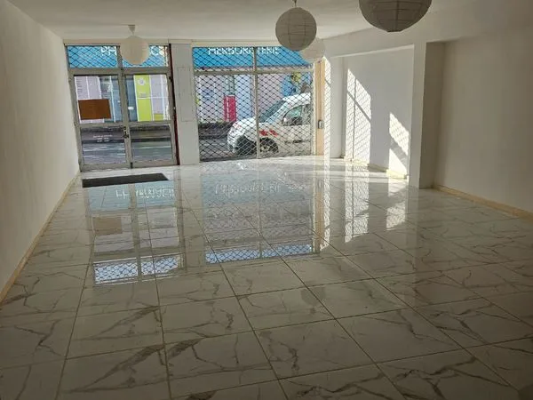 Location Local Commercial, Quartier Calypso