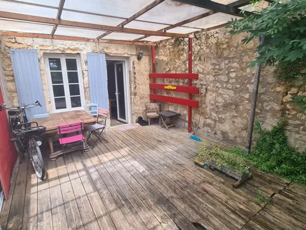 Immeuble 10 pièces 220 m²