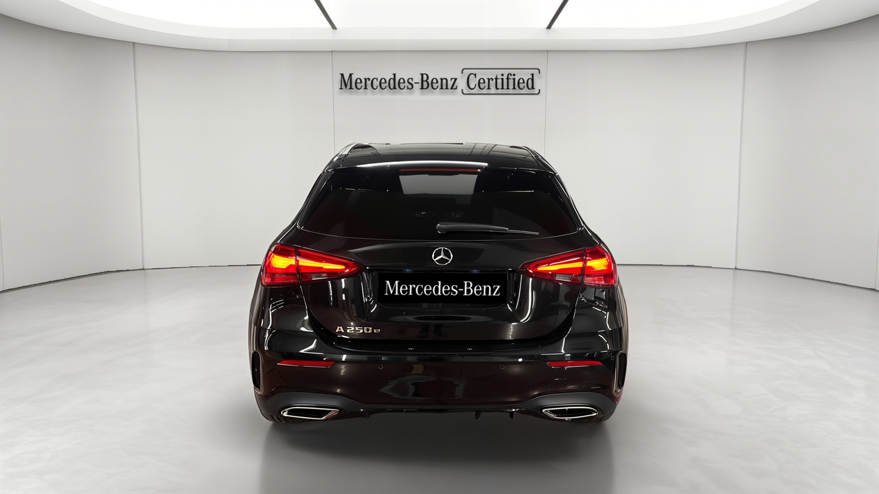 Mercedes Classe A 250 e Hybrid EQ 8G-DCT — photo 4