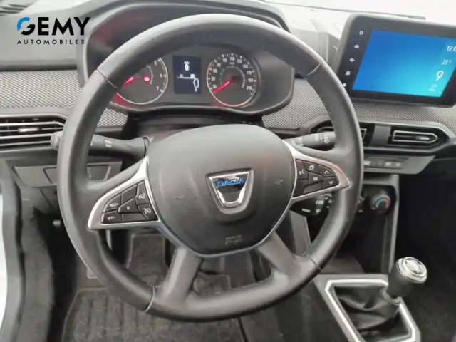 Dacia Jogger eco-g 100 7 places — photo 39