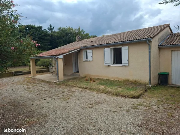 Maison très bien située