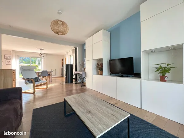 Maison 7 pièces 160 m²