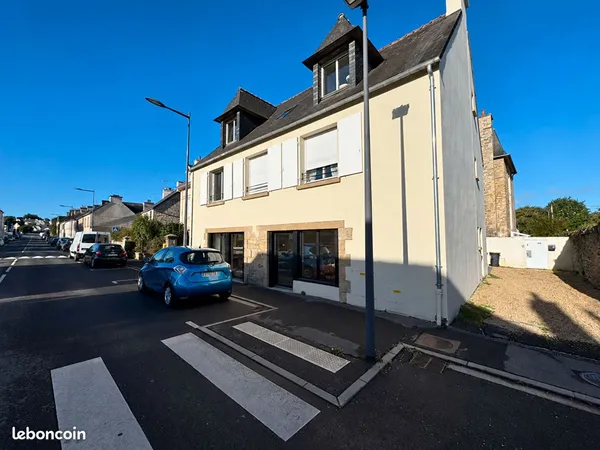 Bureaux 94 m² LANDERNEAU