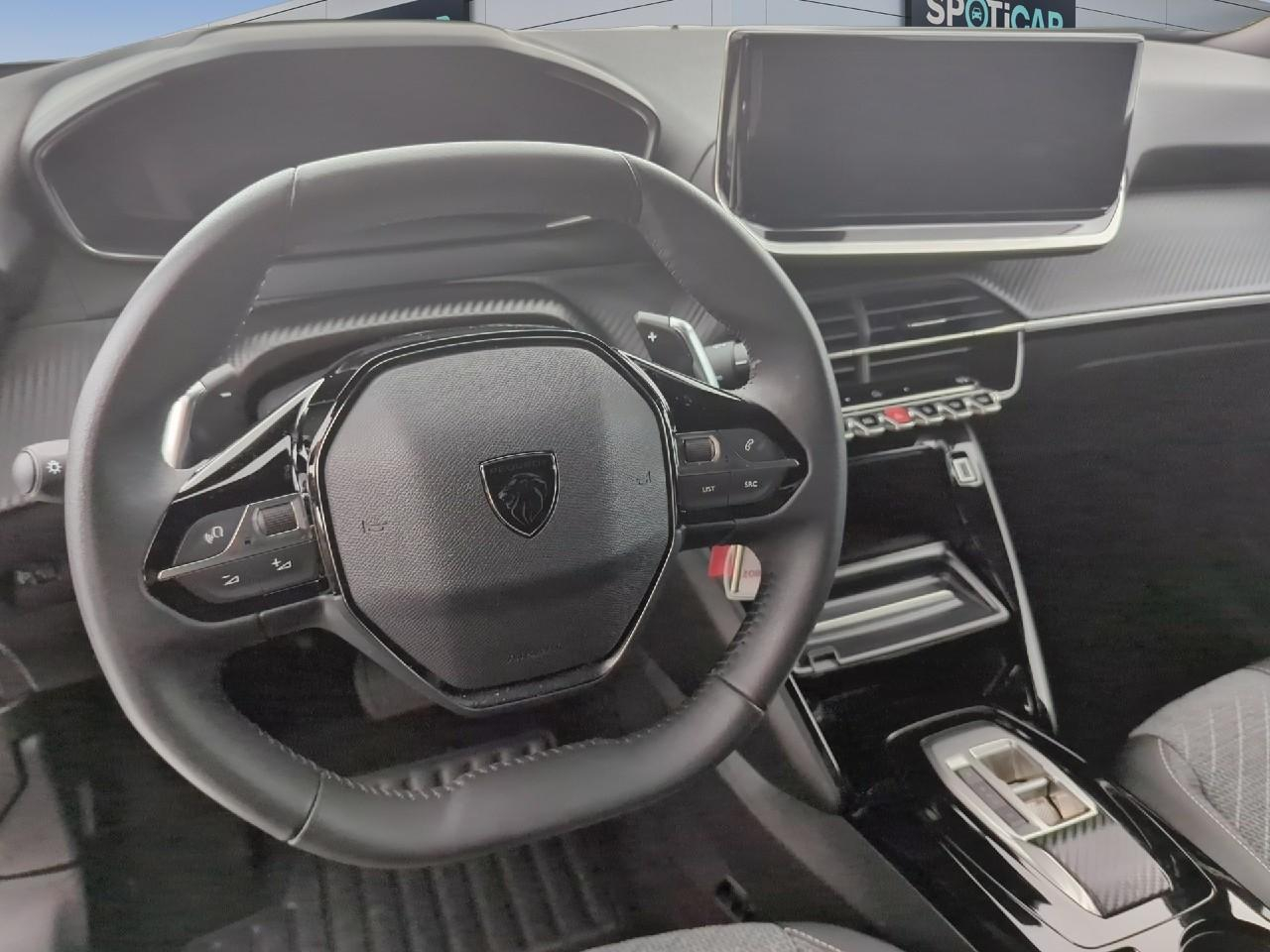 Peugeot 2008 hybrid 145 ch e-dcs6 allure — photo 14
