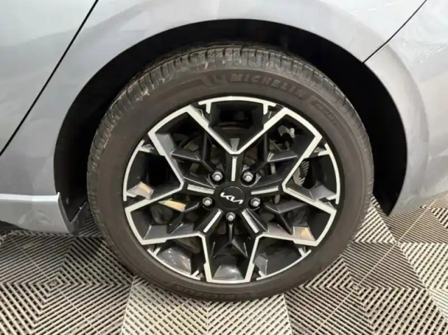 Kia Ceed 1.5 t-gdi 160ch gt line dct7 — photo 14