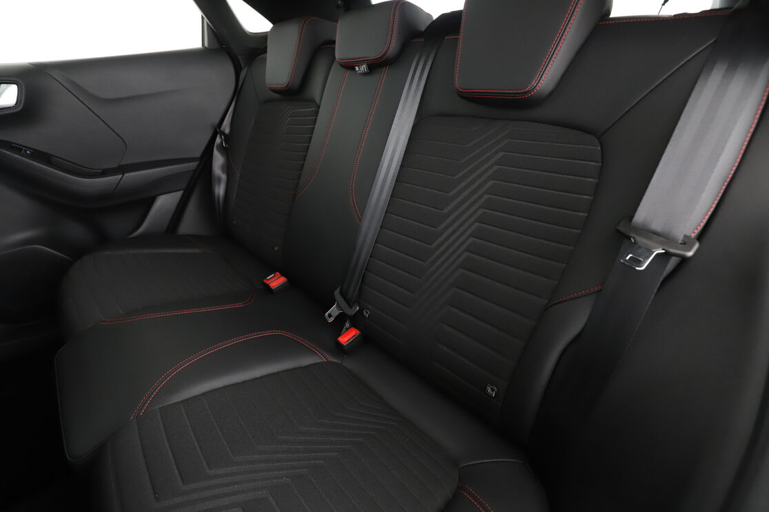 Ford Puma 1.0 EcoBoost Hybrid mHEV ST Line X PowerShift — photo 13