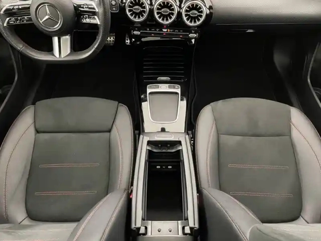 Mercedes Classe A 180 — photo 26