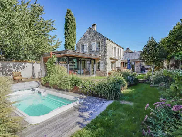 Maison de luxe 9 pièces 205 m²