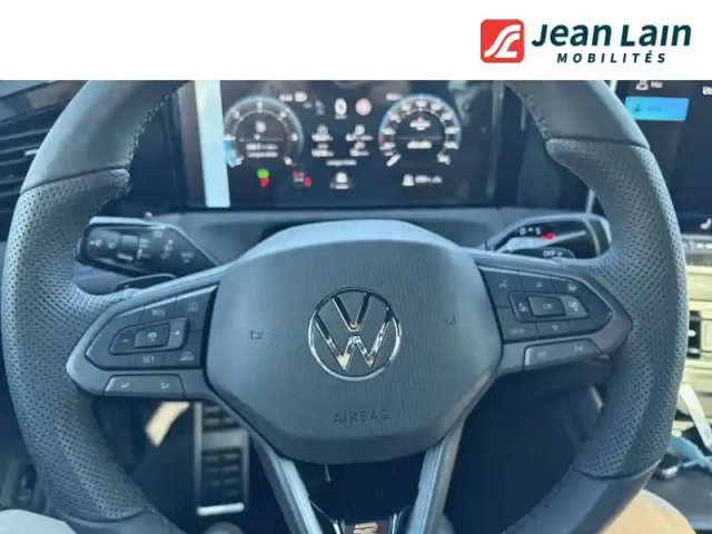 Volkswagen Tiguan 2.0 tdi 150ch dsg7 — photo 12