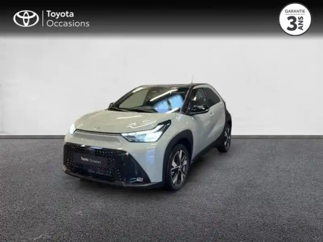 Toyota Aygo X 116h graphic
