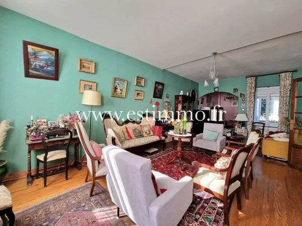Maison 8 pièces 200 m²
