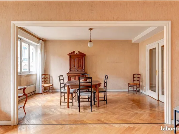 Appartement 4 pièces 100 m²