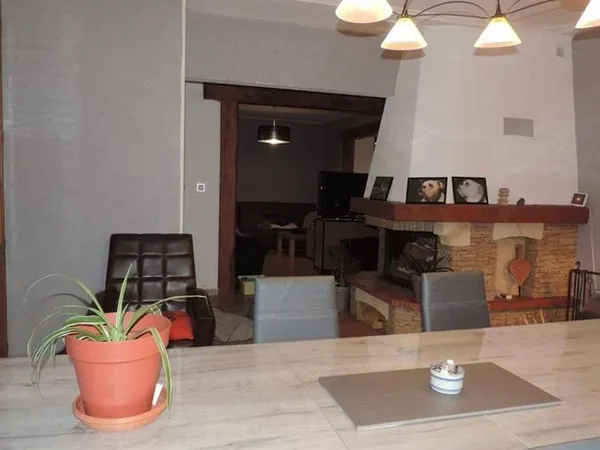 Maison 6 pièces 195 m²