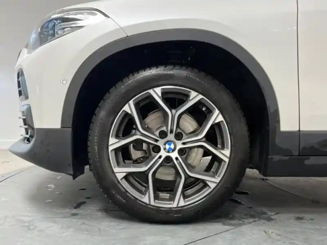 Bmw X2 sdrive18da 150ch business design euro6d-t — photo 8