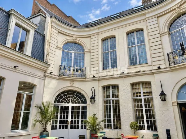 Bureaux 1167 m²
